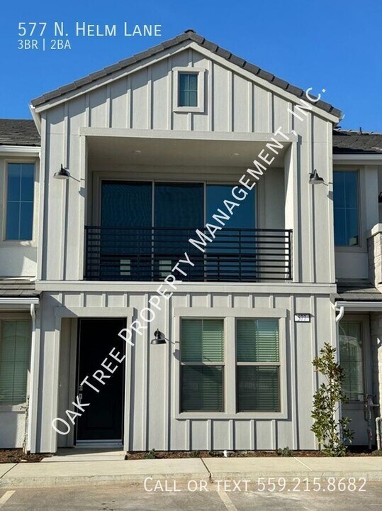577 N Helm Ln in Clovis, CA - Building Photo