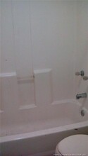 1002 Willow St in Fayetteville, NC - Building Photo - Building Photo