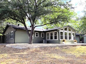 617 Dunaway Ln in Azle, TX - Building Photo - Building Photo