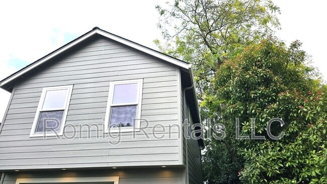 property at 2111 E Mill Plain Blvd