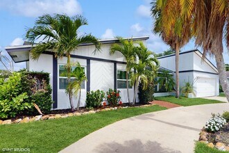 11647 Anhinga Dr in Wellington, FL - Building Photo - Building Photo
