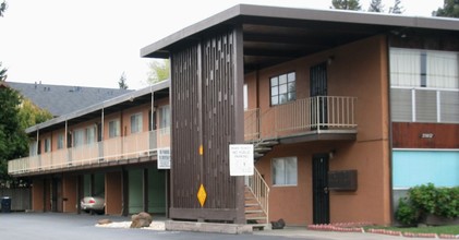 Cypress Garden in Hayward, CA - Building Photo - Building Photo