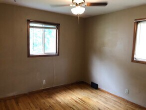 315 Myrtle Ave in Iowa City, IA - Building Photo - Building Photo