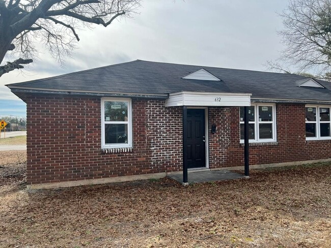 650 Miller Rd