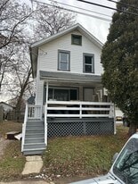 959 Cole Ave in Akron, OH - Building Photo