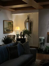 1 Hughes Center Dr in Las Vegas, NV - Building Photo - Building Photo