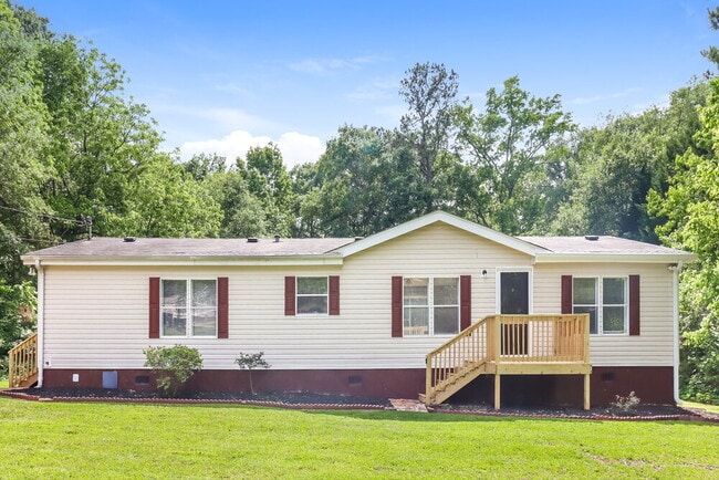 property at 471 Dallas St