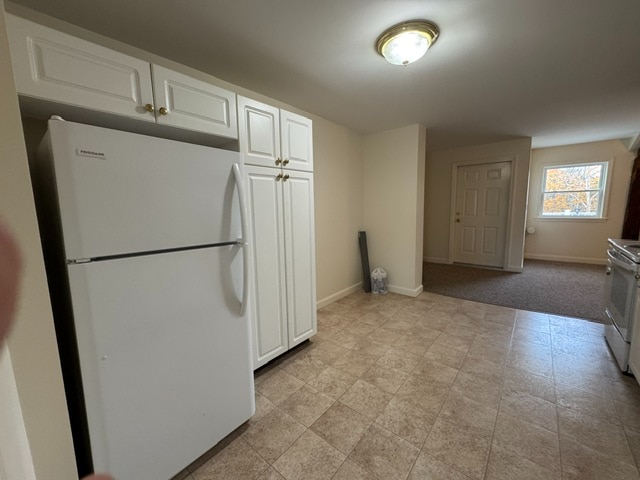 4f Therese Rd in Salem, NH - Building Photo - Building Photo