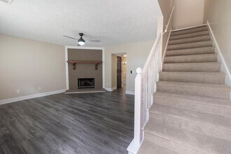 4071 Hidden Hollow Dr in Gainesville, GA - Building Photo - Building Photo