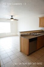 202 San Clemente Ave NW in Albuquerque, NM - Building Photo - Building Photo