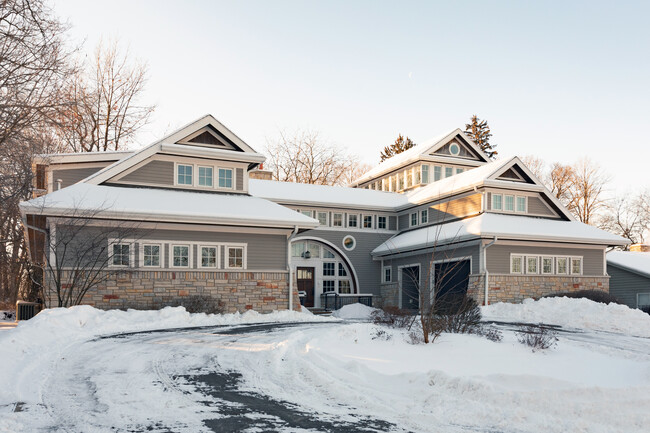 Somerset Condominiums in Lake Geneva, WI - Building Photo - Building Photo