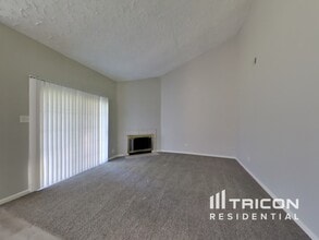 10919 Almond Grove in Humble, TX - Building Photo - Building Photo