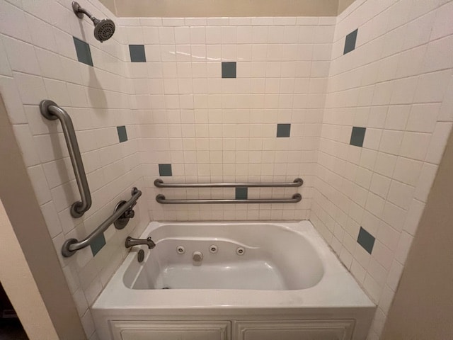 2002 E 11th St in Tulsa, OK - Building Photo - Building Photo