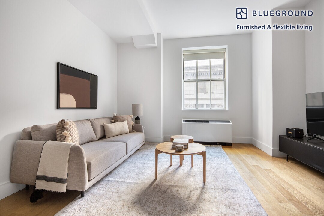 63 Wall St in New York, NY - Building Photo