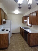 320-322 E Beakman St in Union, OR - Building Photo - Building Photo