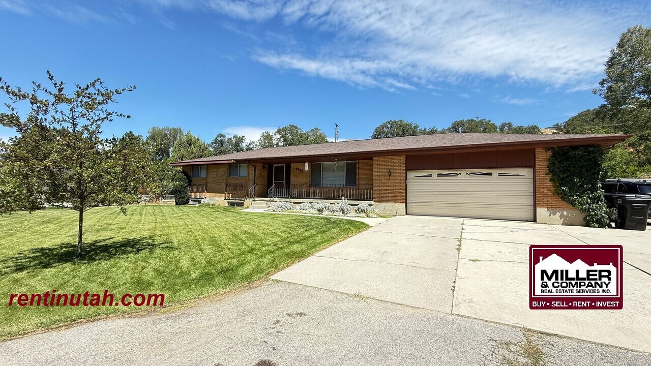 1357 E Milne Ln in Midvale, UT - Foto de edificio