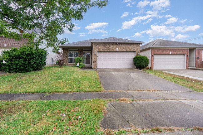 741 Whispering Brook Trce in Lexington, KY - Building Photo - Building Photo