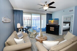 104 Gulfside Ct in Panama City Beach, FL - Building Photo