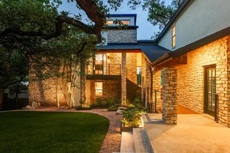 1105 Constant Springs Dr in Austin, TX - Building Photo - Building Photo