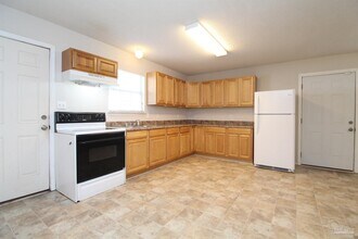 2517 N 7th Ave in Pensacola, FL - Building Photo - Building Photo