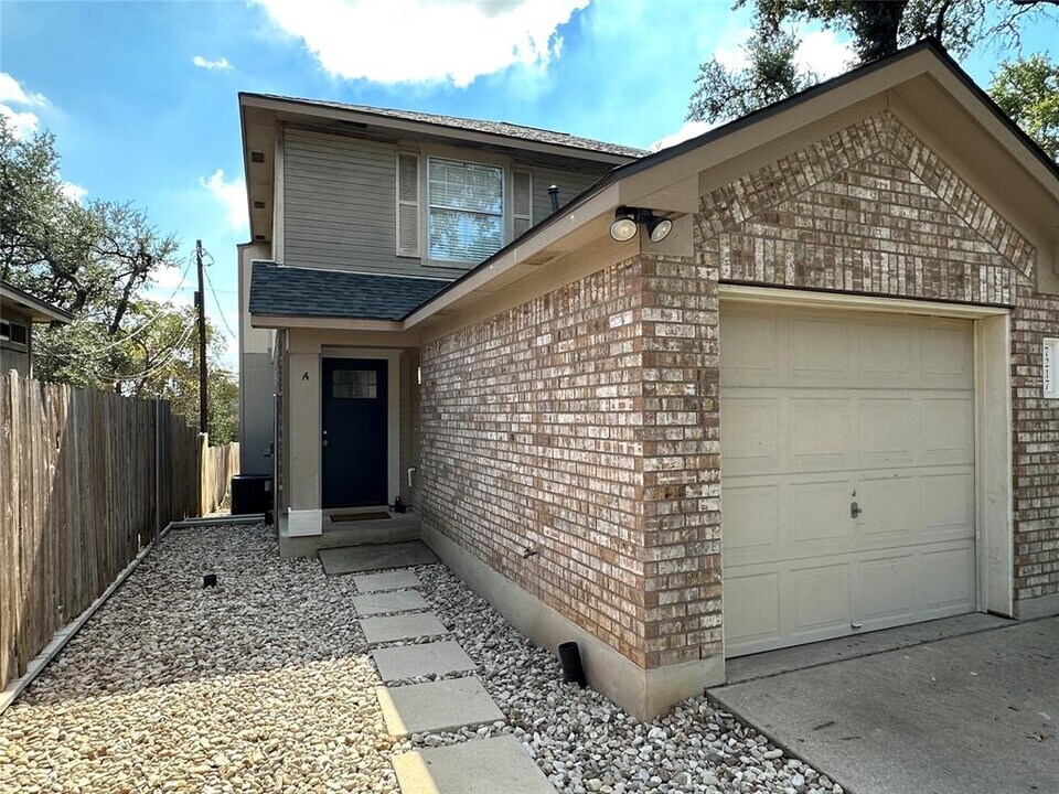 7217 Aldea Dr in Austin, TX - Foto de edificio