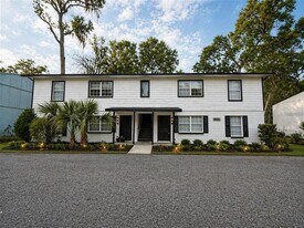 6104 SW 12 Pl in Gainesville, FL - Building Photo