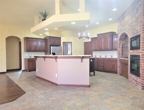 8821 NW 120th St in Oklahoma City, OK - Building Photo - Building Photo