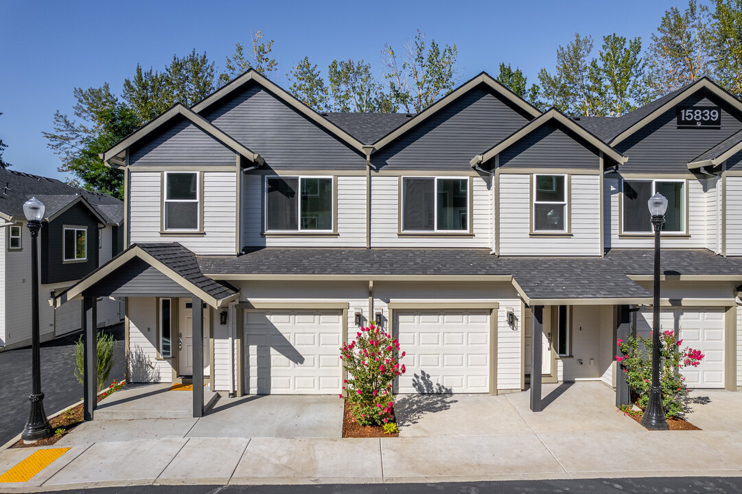 Harley Townhomes in Oregon City, OR - Building Photo