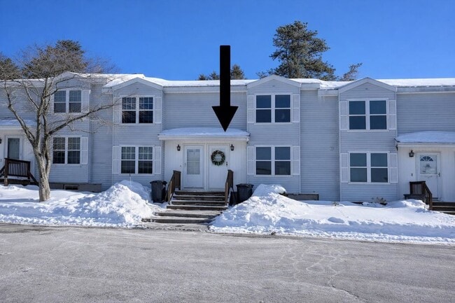 107 Franklin, 4 in Derry, NH - Building Photo - Building Photo