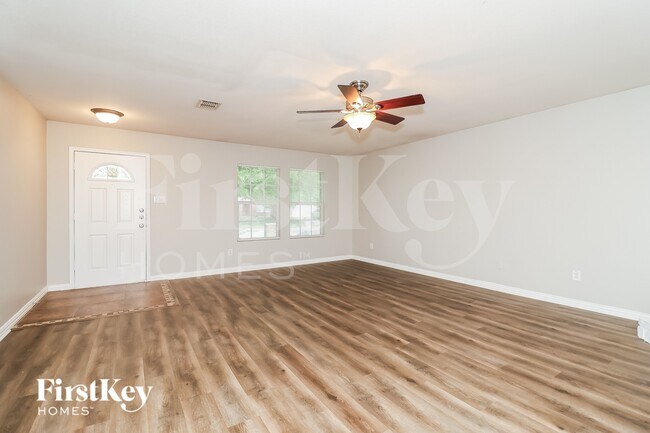 1401 Krista Dr in Burleson, TX - Building Photo - Building Photo