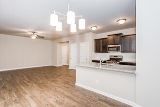 3016 Hubbard Rd in Charlotte, NC - Building Photo - Building Photo
