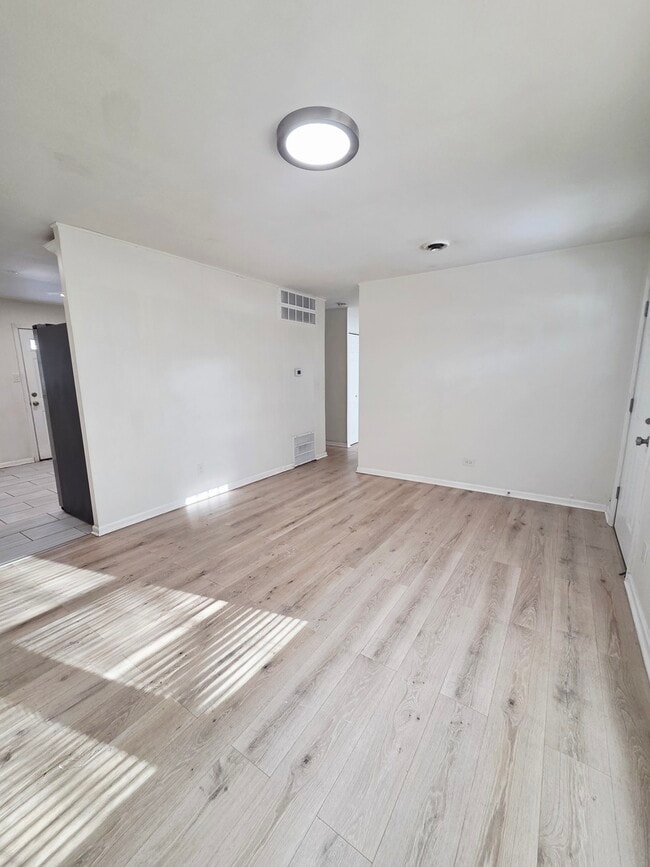 2069 217th St in Sauk Village, IL - Building Photo - Building Photo