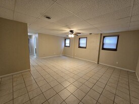 1807 Downing Ave in Waterloo, IA - Building Photo