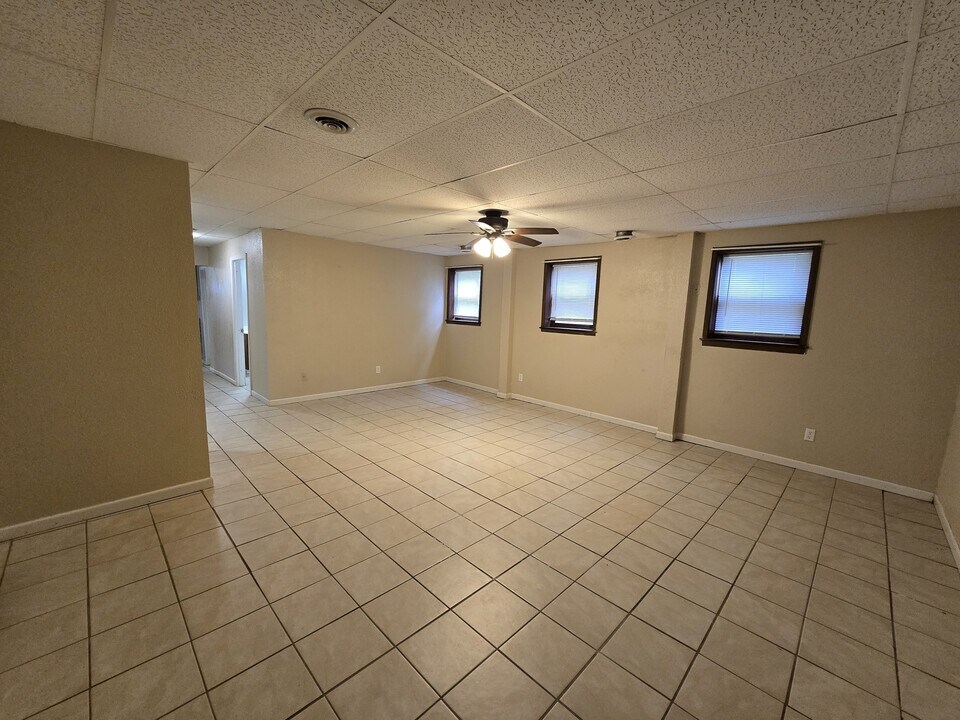 1807 Downing Ave in Waterloo, IA - Building Photo