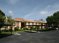 Forest Lakes Village in Sarasota, FL - Building Photo - Building Photo