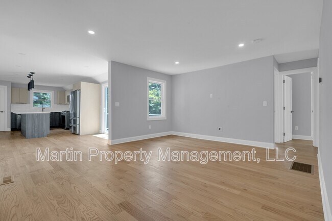 1 Rockingham Ave in Malden, MA - Building Photo - Building Photo