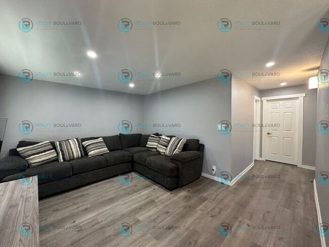 3901 Clear Acre Ln in Reno, NV - Building Photo - Building Photo