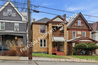 412 Edgemont St in Pittsburgh, PA - Building Photo - Building Photo