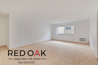8828 Memory Park Ave in Los Angeles, CA - Building Photo - Building Photo