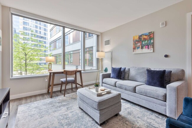 5 Fan Pier Boulevard in Boston, MA - Building Photo - Building Photo