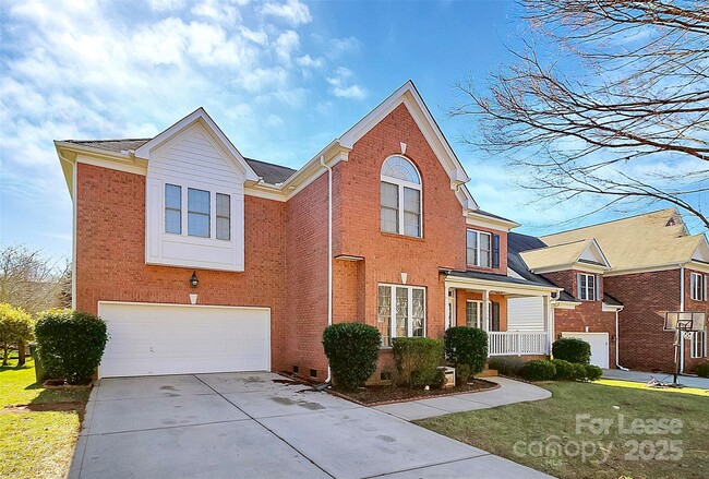 14308 Harvington Dr in Huntersville, NC - Building Photo - Building Photo