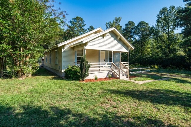 2363 Florida Rd in Pell City, AL - Building Photo - Building Photo