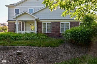 4115 Weston Pointe Dr in Zionsville, IN - Building Photo - Building Photo