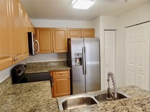 14358 SW 9th Ct in Pembroke Pines, FL - Building Photo - Building Photo