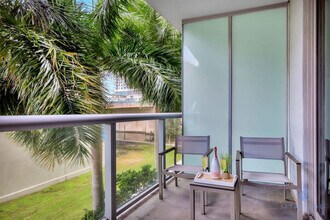 2602 E Hallandale Beach Blvd in Hallandale Beach, FL - Building Photo - Building Photo