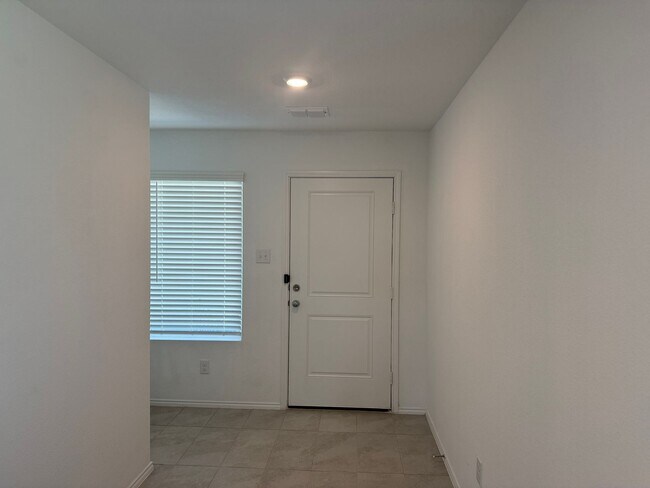 6533 Middlebury Dr in Princeton, TX - Building Photo - Building Photo