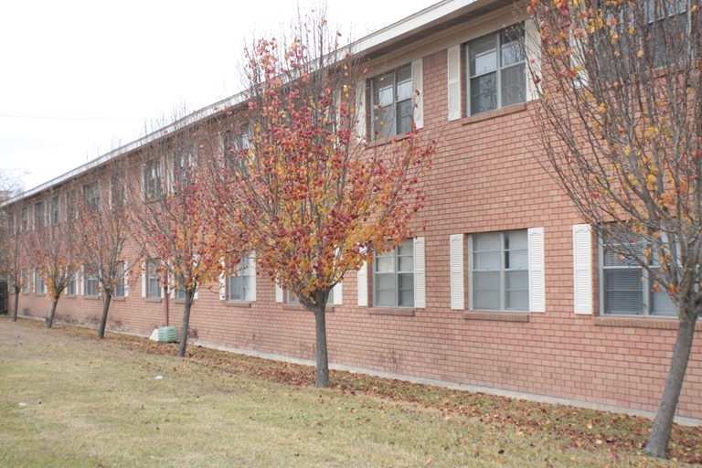 Kent Street Apartments in Bryan, TX - Building Photo