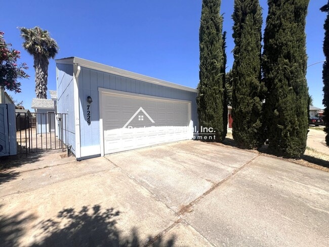 property at 7229 Winterwillow Ct