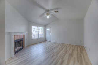 1712 W 57th Pl in Tulsa, OK - Building Photo - Building Photo