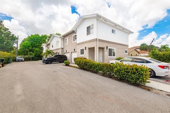 property at 811 NW 3rd Ave